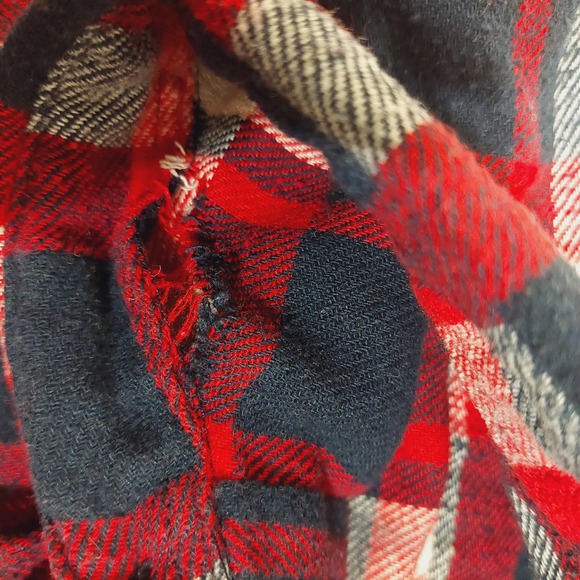 Molokai Surf Co. Red White Black Flannel Plaid Button Men's Shirt Size Large - Picture 6 of 7